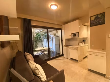 location meublée appartement 1 pièce 24 m² à monaco (98000)  3 200 €
