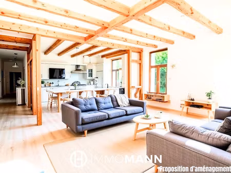 magnifique duplex de 184m2 avec un jardin privatif de 409m2