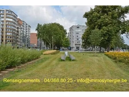emplacement de parking - guillemins