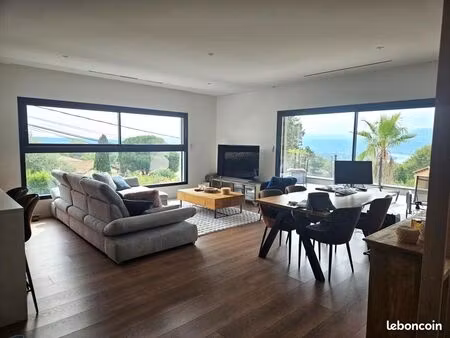 maison 5 pièces 142 m²