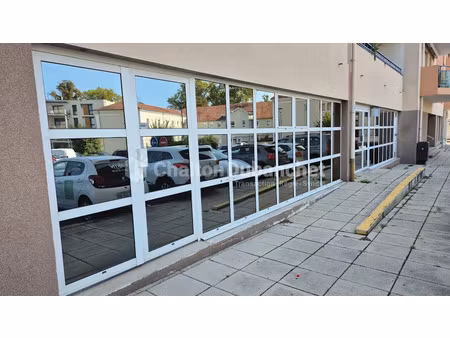 vente locaux professionnels 250.29 m² à feurs (42110)  269 000 €