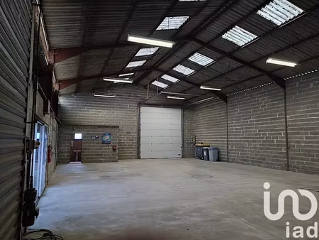 vente parking 308 m² à loudun (86200)  155 000 €