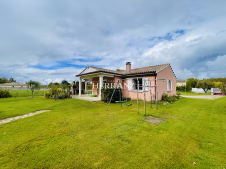 maison plain-pied de 100m2  3 chambres  1000m2 de jardin