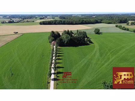 ferme bressane 7 hectares sans voisins