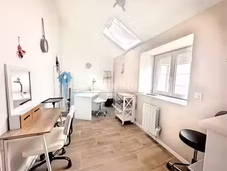location locaux professionnels 0 pièces 9.5 m² à auneau (28700)  168 €