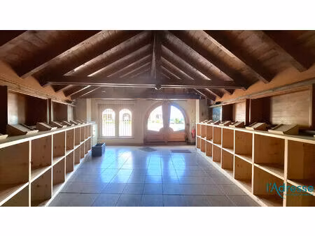 local commercial ribeauville 150 m2