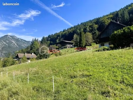 terrain 663 m² thones