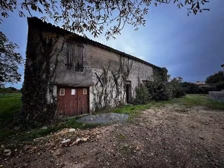 vente maison à vouhé (17700) : à vendre / 180m² vouhé