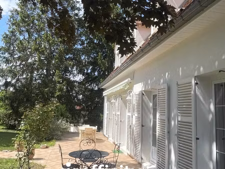 maison 6 pièces - 145 m²