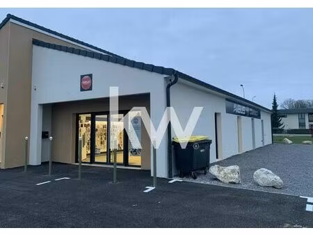 location local commercial 96m² asfeld 08190