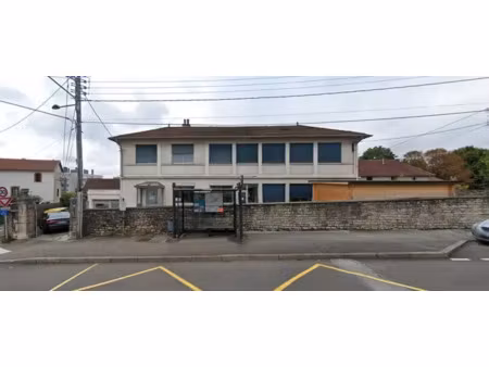 a vendre : locaux à besançon