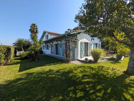 tarnos centre ville - grande maison familiale avec potentiel