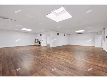 location bureau neuilly sur marne 659 m²