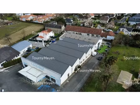 local d'activites a vendre ou a louer