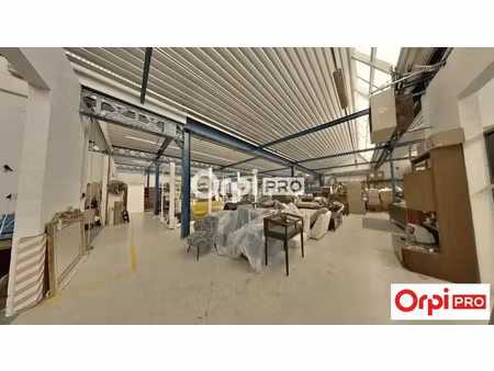 entrepot / local d'activite a louer