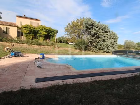 maison d'exception à reillanne