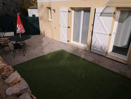 location appartement 3 pièces 52 m² à grasse (06130)