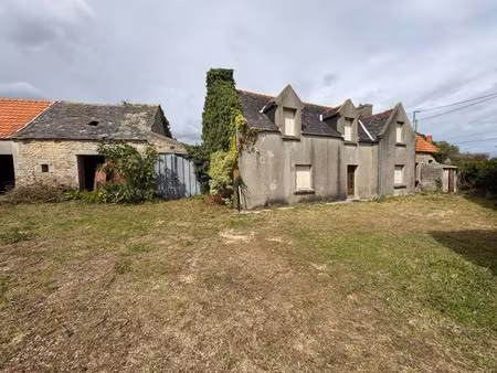 vente maison 5 pièces 90 m² à sibiril (29250)  119 460 €