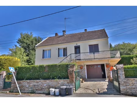 vente maison 4 pièces 76 m² à etampes-sur-marne (02400)  169 000 €