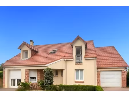 à vendre jolie maison familiale