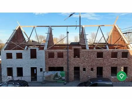 nieuwbouwwoning met 3 slaapkamers en tuin te koekelare