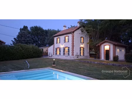 location maison 6 pièces 126m²