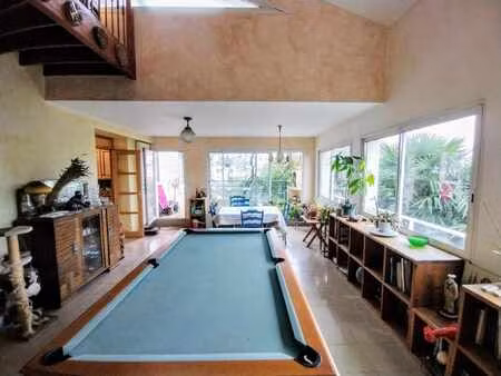 vente liffré centre – grande maison 7 ch avec piscine et potentiel