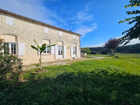 vente maison 5 pièces 110 m² montguyon (17270)