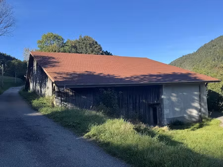 vente maison 8 pièces 320 m² à lullin (74470)  240 000 €
