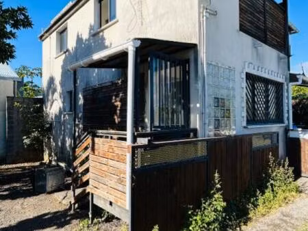 a la riviere st louis ensemble immobilier composé de 4 maisons f3