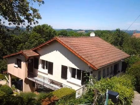 vente maison 4 pièces 120 m² bourganeuf (23400)