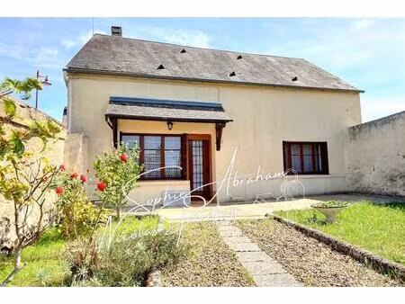 maison rurale avec terrain et dépendance