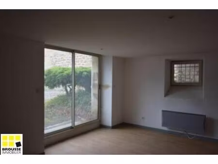 location commerce 2 pièces 44 m² à brive-la-gaillarde (19100)