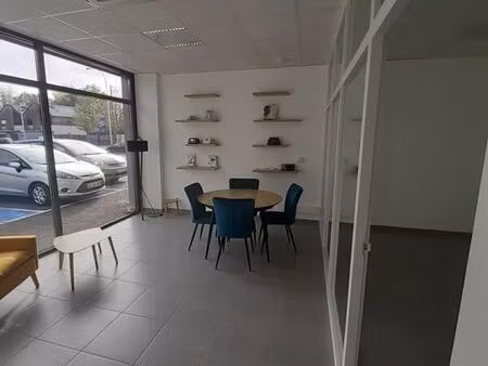 location commerce 3 pièces 60 m² à brive-la-gaillarde (19100)