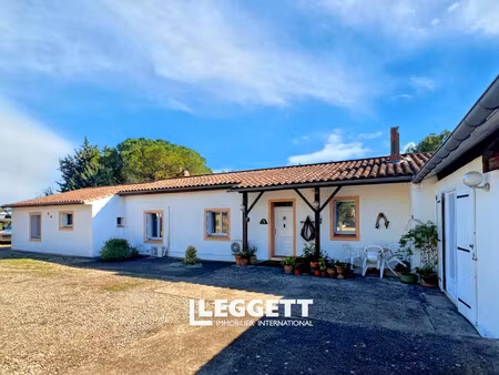 maison 7 pièce(s)  aigues-vives