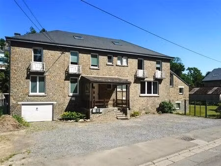 immeuble de rapport à la roche-en-ardenne- 3 unités  plateau