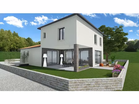 beau terrain plat constructible de 811 m2