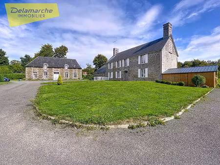 isigny le buat (50540) propriété à vendre 9 pièces  5 chambres avec dépendances et terrain