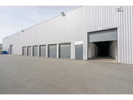 entrepot + bureau - zoning de nivelles