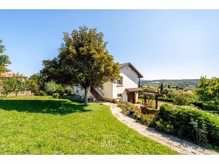 maison de 120 m² à rénover avec vue imprenable sur lozanne