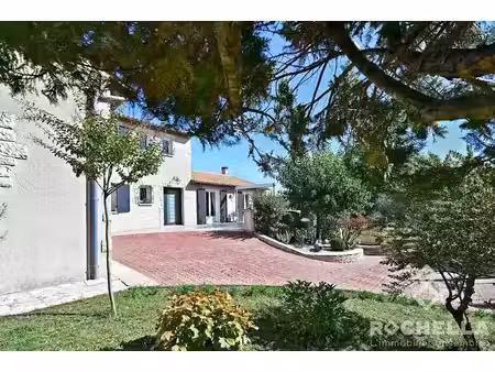 vente maison 5 pièces 173 m² à la vergne (17400)  nan €