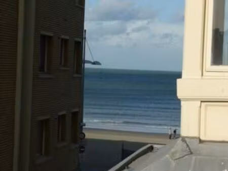 location appartement 2 pièces 60 m² à dunkerque (59140)