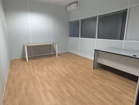 bureau - 16.91 m² - wissous