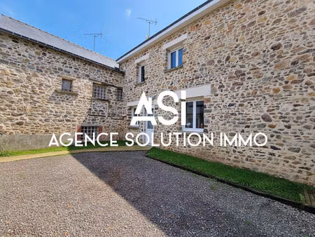 maison en pierre 5 pièce(s) de 95m² au sol avec une grande cour de 66 m²