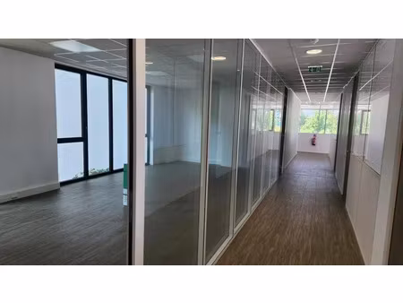 location bureau croissy-beaubourg 77183