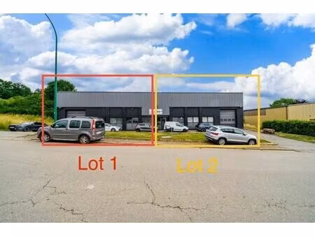 hall industriel avec bureaux proche du circuit de francorcha