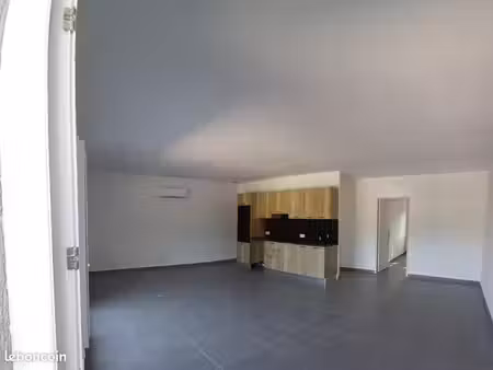 appartement 3 pièces 69 m²