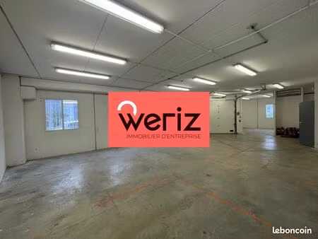 local industriel 298 m²