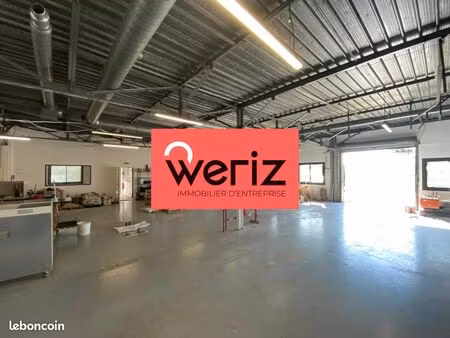 local industriel 300 m²