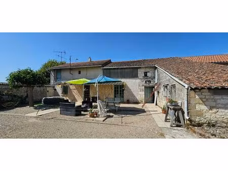 vente maison 3 pièces 60 m² la roche-rigault (86200)